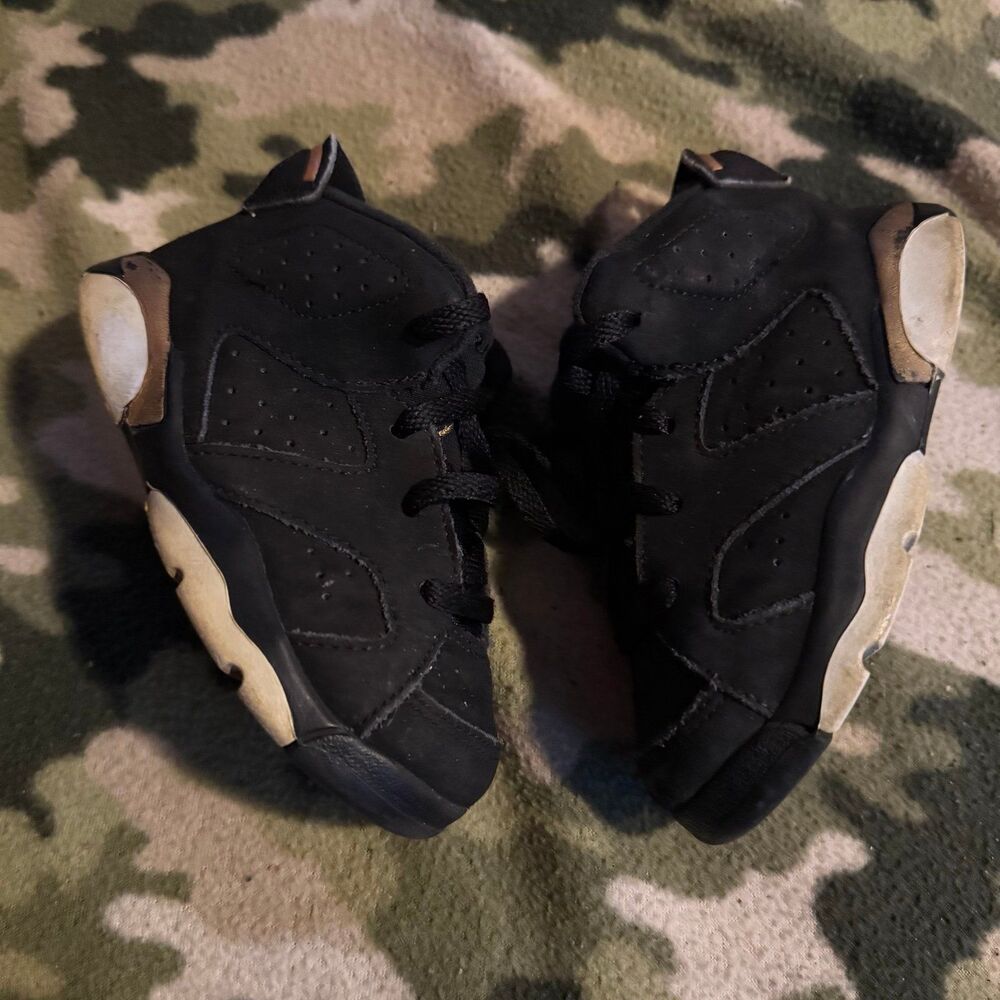Jordan 6 DMP Toddler shoes size 9c